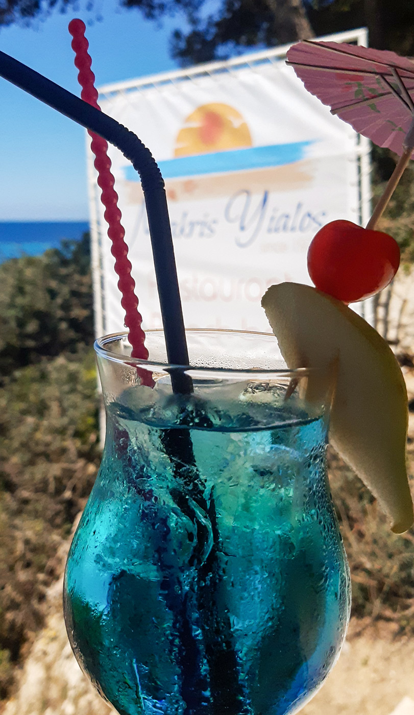 Kefalonia Restaurants - Restaurants Argostoli Kefalonia - Beach Bar Lassi Kefalonia - Makris Yialos Kefalonia Beach Bar - Restaurants Lassi Kefalonia - Taverna Lassi Argostoli Kefalonia